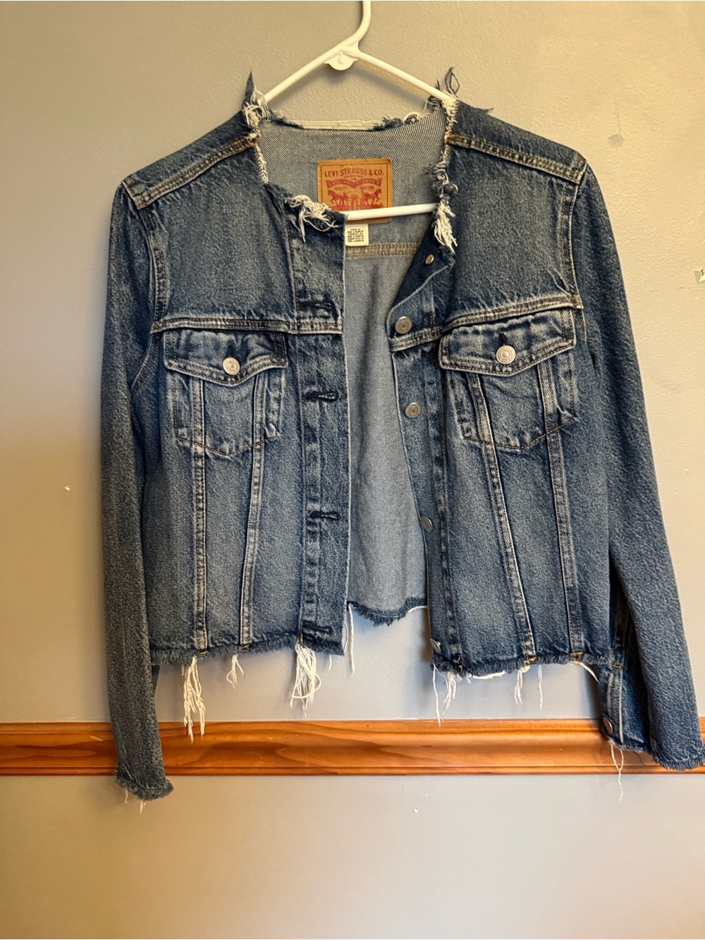 Levi's Altered Collarless Cropped Trucker Denim Jacket Size S